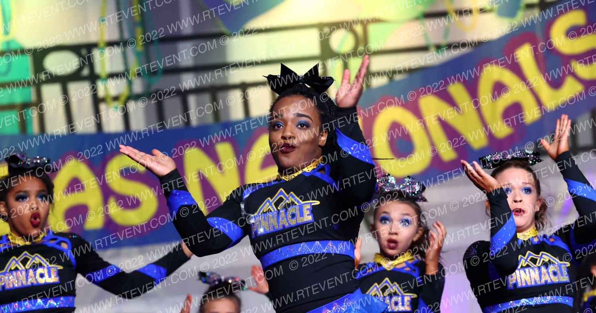 Pinnacle Cheer Memphis Diamonds · Mardi Gras Grand Nationals