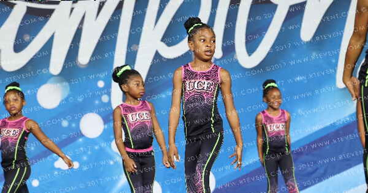 Universal Cheer Experience Sparks · ECC Big Bid Huntsville