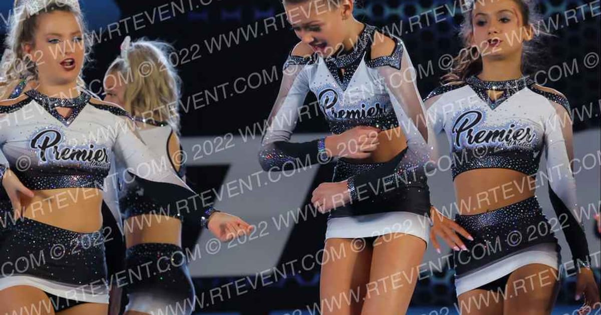 Premier Athletics - Knoxville West Lady Sharks · Athletic Championships Chattanooga Nationals DIDII