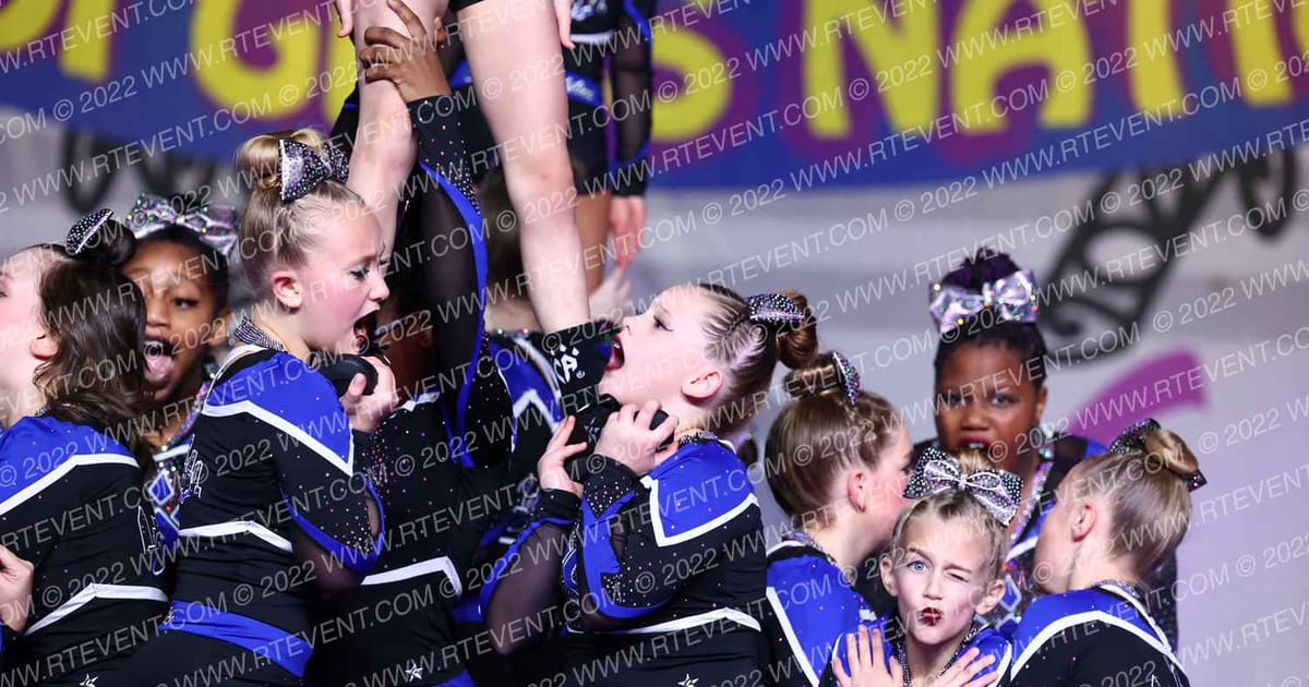 Cheer Athletics - Dallas ChicCats · Mardi Gras Grand Nationals