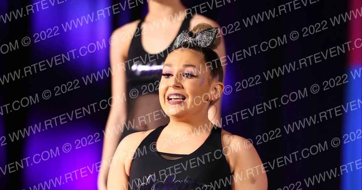 Celebrity Cheer Unlimited Style · Aloha Portland Showdown