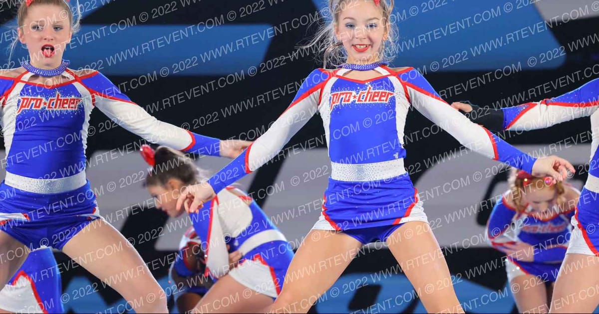 Pro Cheer Cardinals · Athletic Championships Chattanooga Nationals DIDII