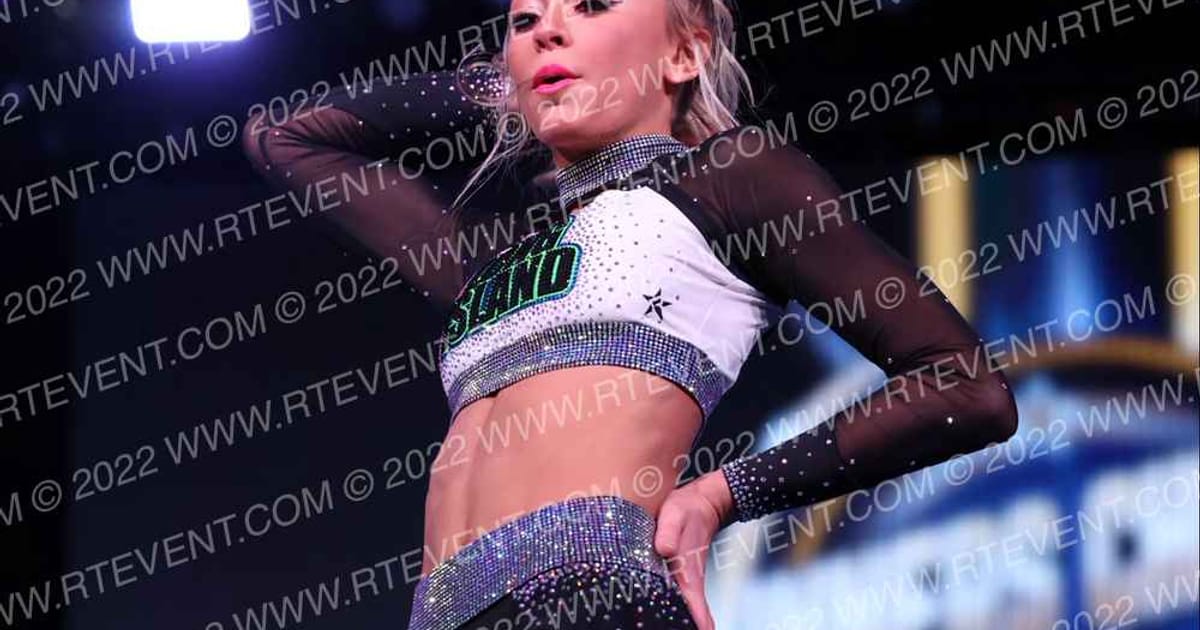 Long Island Cheer Titanium · Foxwood WC