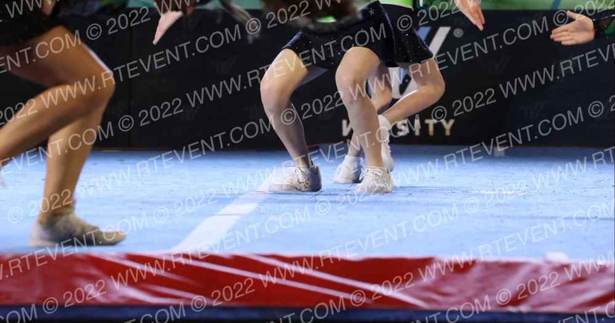 Invasion Cheer JUNIOR JET2 · The STATE Daytona Beach Nationals