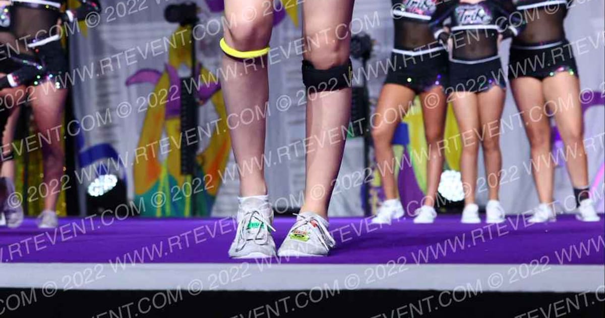 Tribe Cheer Renegades · Mardi Gras Grand Nationals