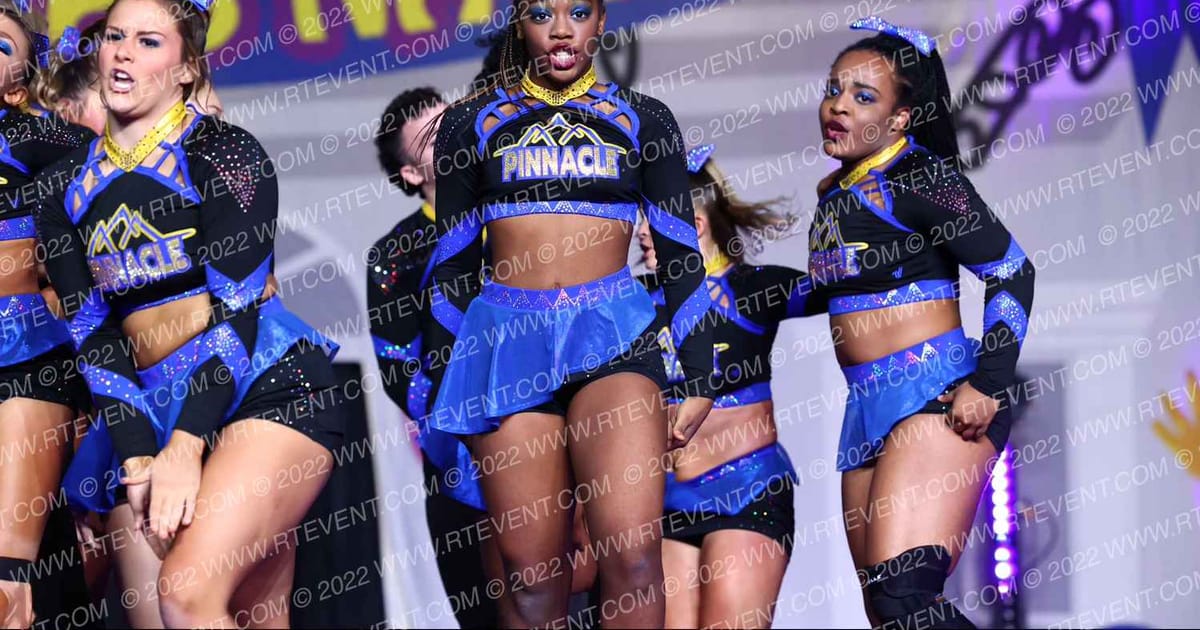 Pinnacle Cheer Memphis Titanium · Mardi Gras Grand Nationals