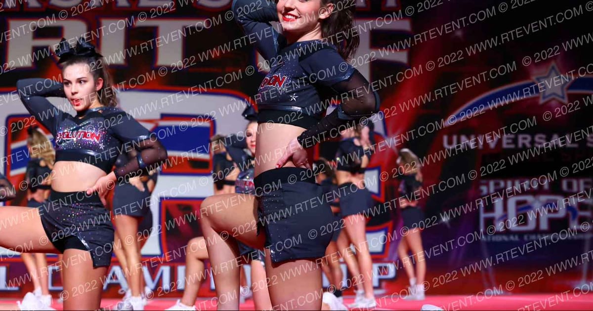Cheer Revolution KISS · Spirit of Hope