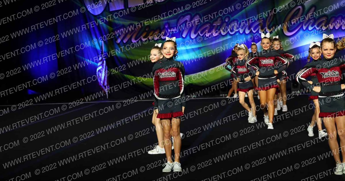 Cheer FX Mini Blizzards · Cash Bash Galveston DI DII