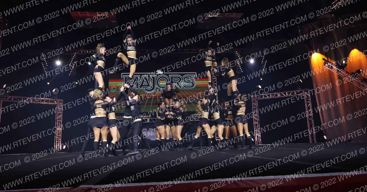MACs All Stars - Senior Starz · The MAJORS Photos