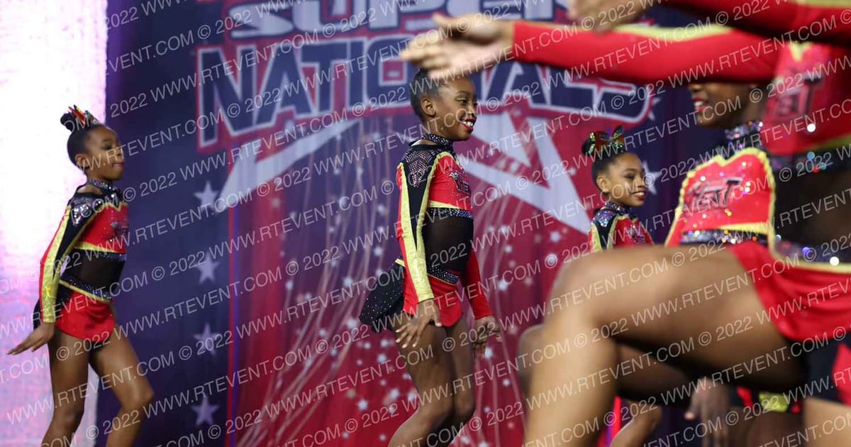 Crimson Heat All Stars Smoke · Cheer Super Nationals