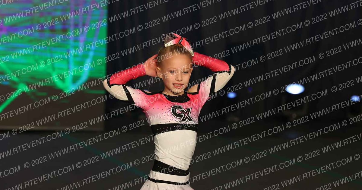 Cheer Xpress H. Hull · Rockstar NV KC Grand Nationals