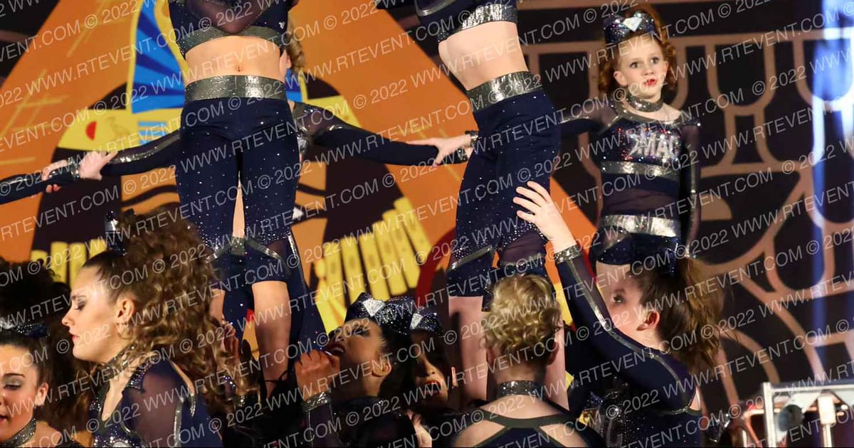 Macs Allstar Cheer MAC'S WHITE DIAMONDZ · All Star Challenge Queen of the Nile
