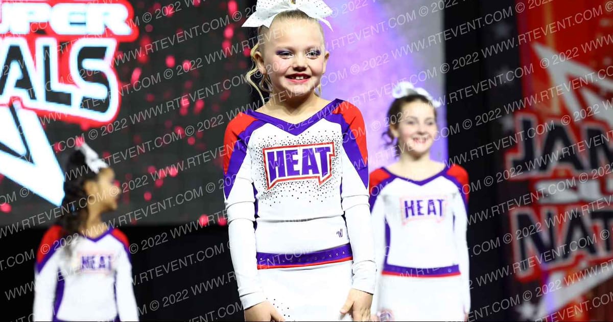 Perfect 10 Heat Sparks · Cheer SUPER Nationals