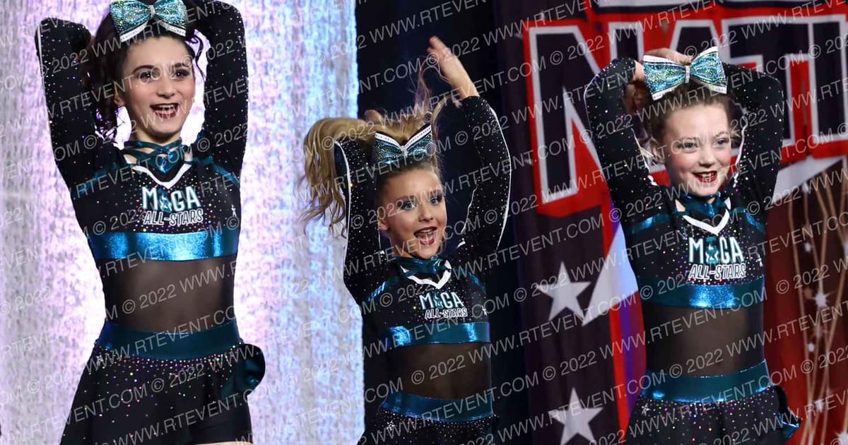 Mega Cheer Blaze · Cheer SUPER Nationals