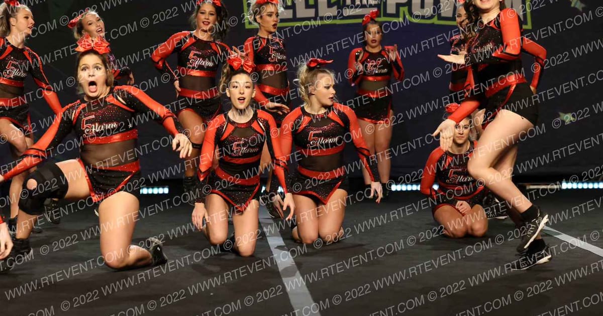 London Heat Cheerleading 5 alarm · Feel The Power East FIXED