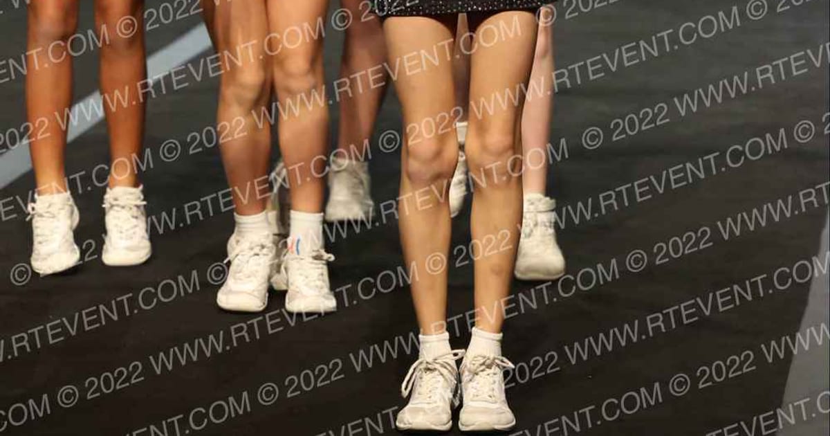 Cheer Sport Sharks - Ancaster Shortfin · Feel The Power East FIXED