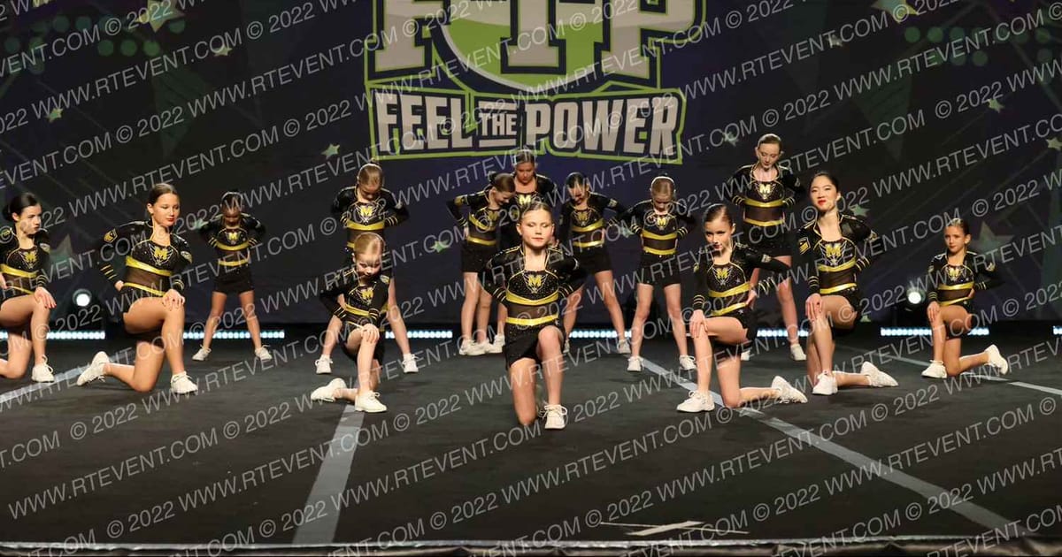 Air Force Mavericks Cheerleading Lieutenants · Feel The Power East FIXED