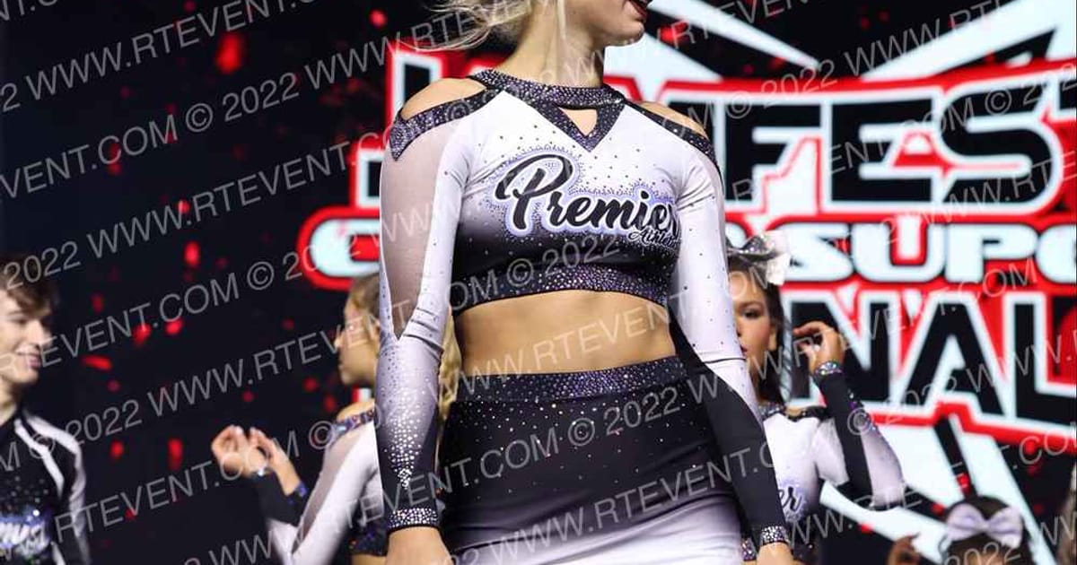 Premier Athletics - Knoxville West Great White Sharks · Cheer SUPER Nationals