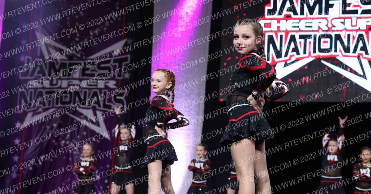 Wisconsin Elite Bomb Squad · Cheer Super Nationals