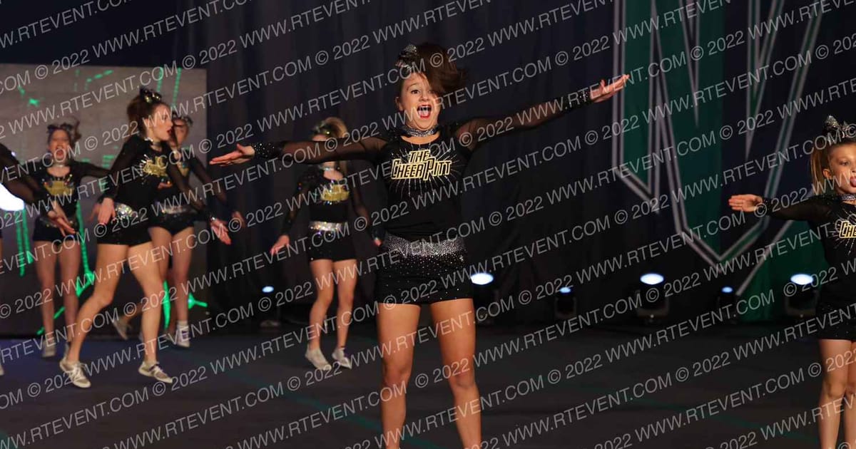 The Cheer Pitt - KC Ultraviolet · Rockstar NV KC Grand Nationals