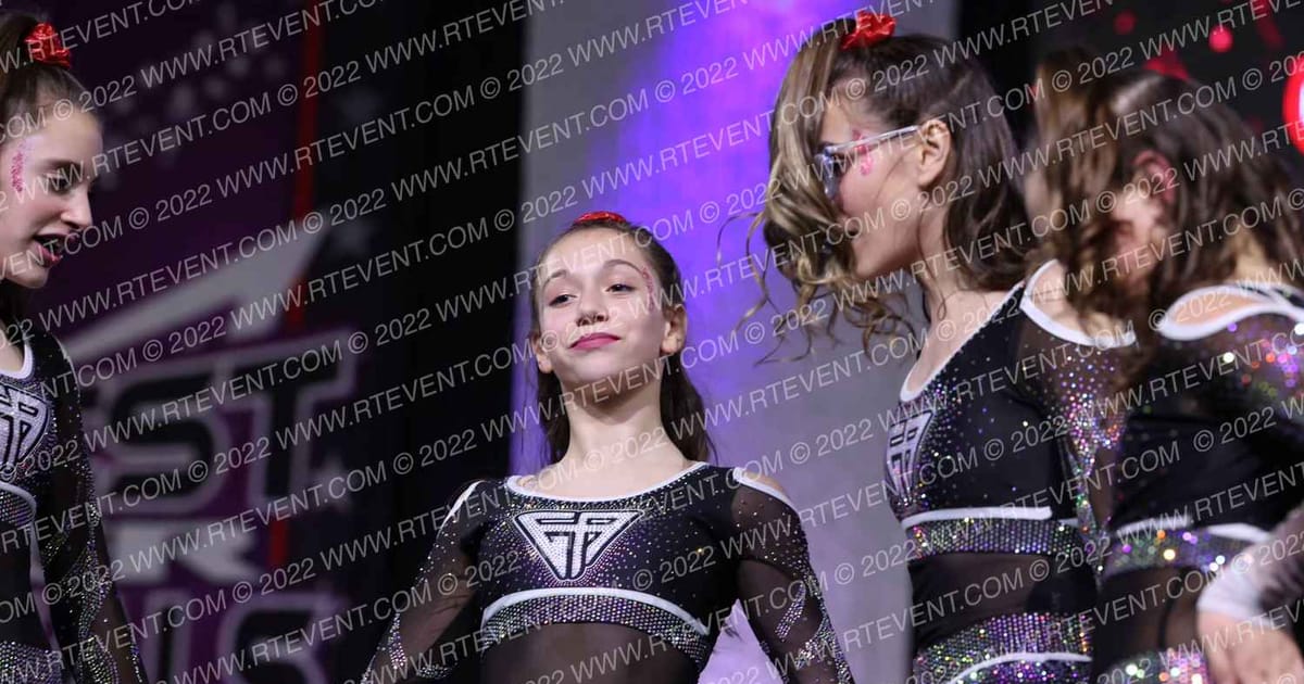 Element Athletics MKE Lava Girls · Cheer Super Nationals
