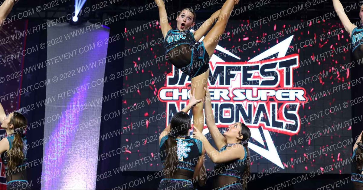 WIDC HAILSTORM · Cheer Super Nationals