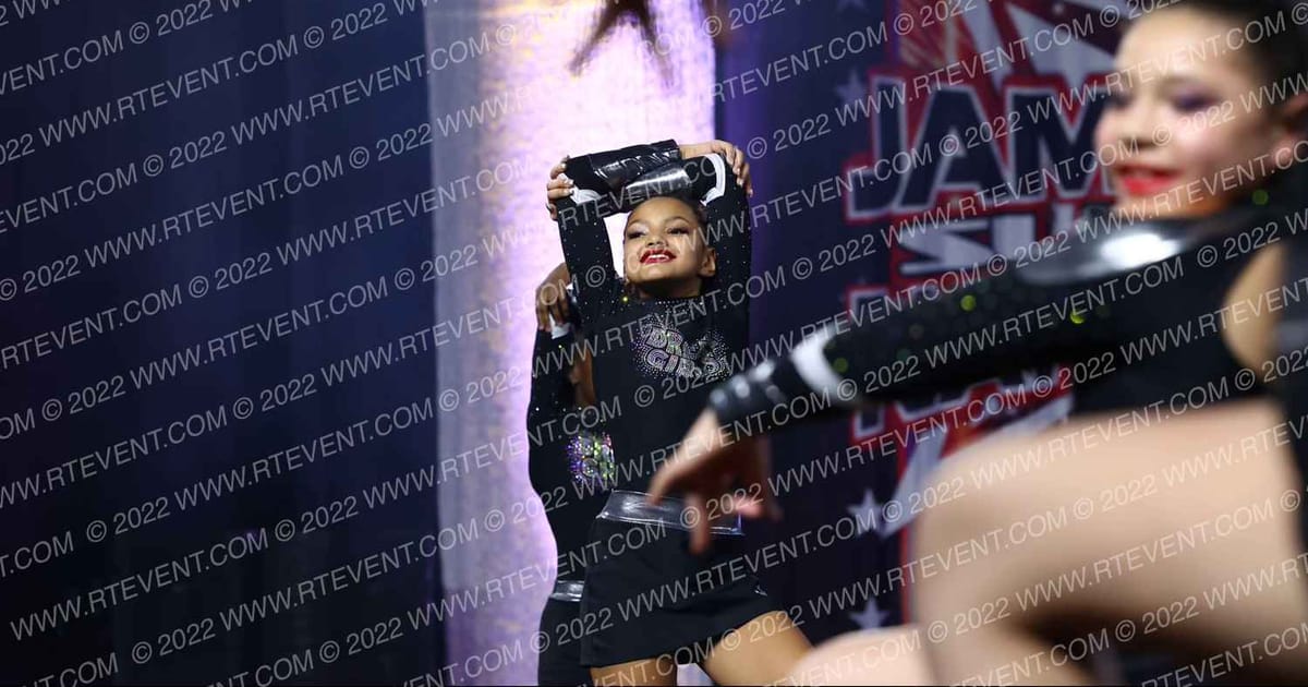 Top Notch Cheer Dream Girls · Cheer Super Nationals