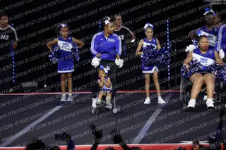 SNOOPS SPECIAL  STARS CHEER