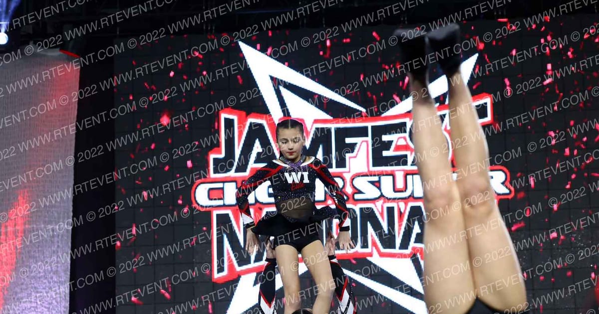 Wisconsin Elite Mavericks · Cheer Super Nationals
