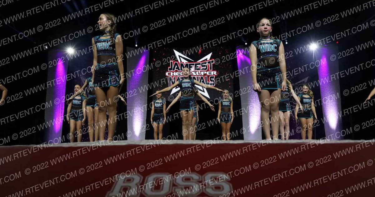 WIDC Snow Queens · Cheer Super Nationals