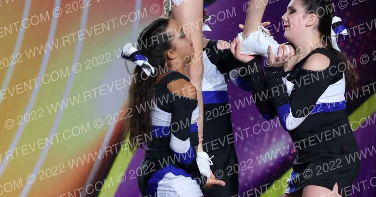 Bath Youth Cheerleading Junior Royalty · Winter Beach Blast