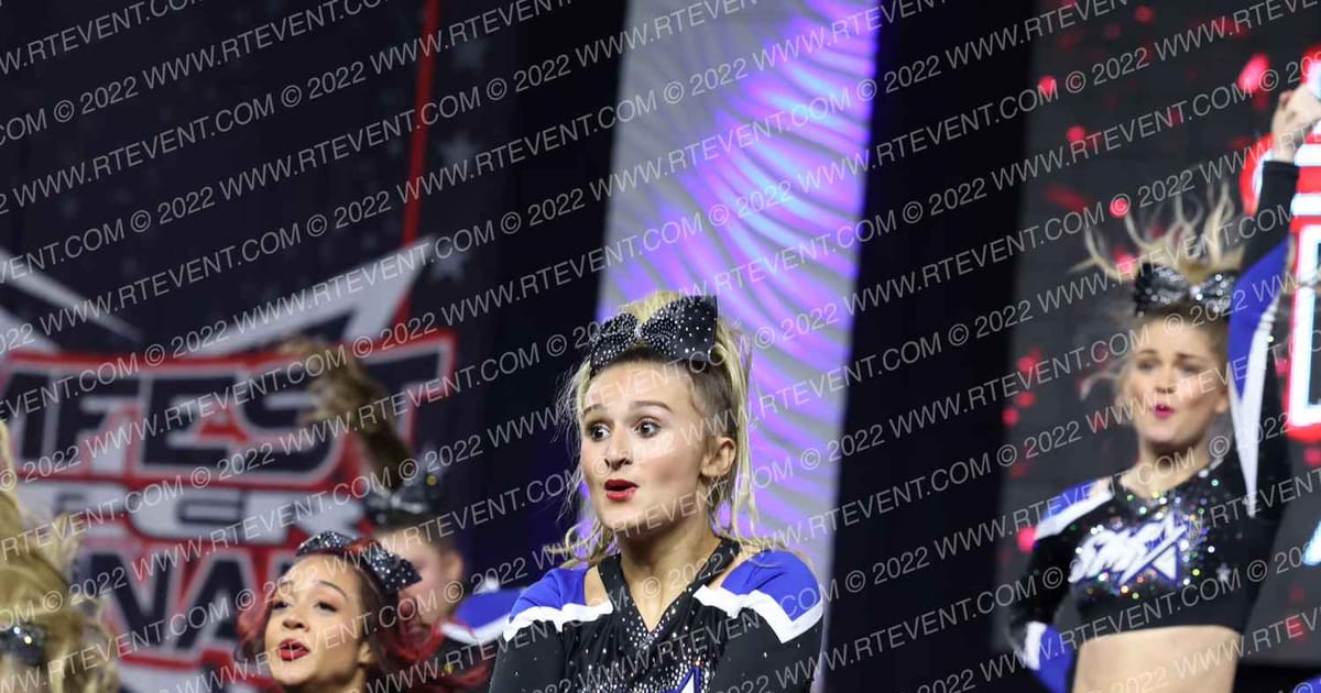 Show Me Athletics Entourage · Cheer SUPER Nationals