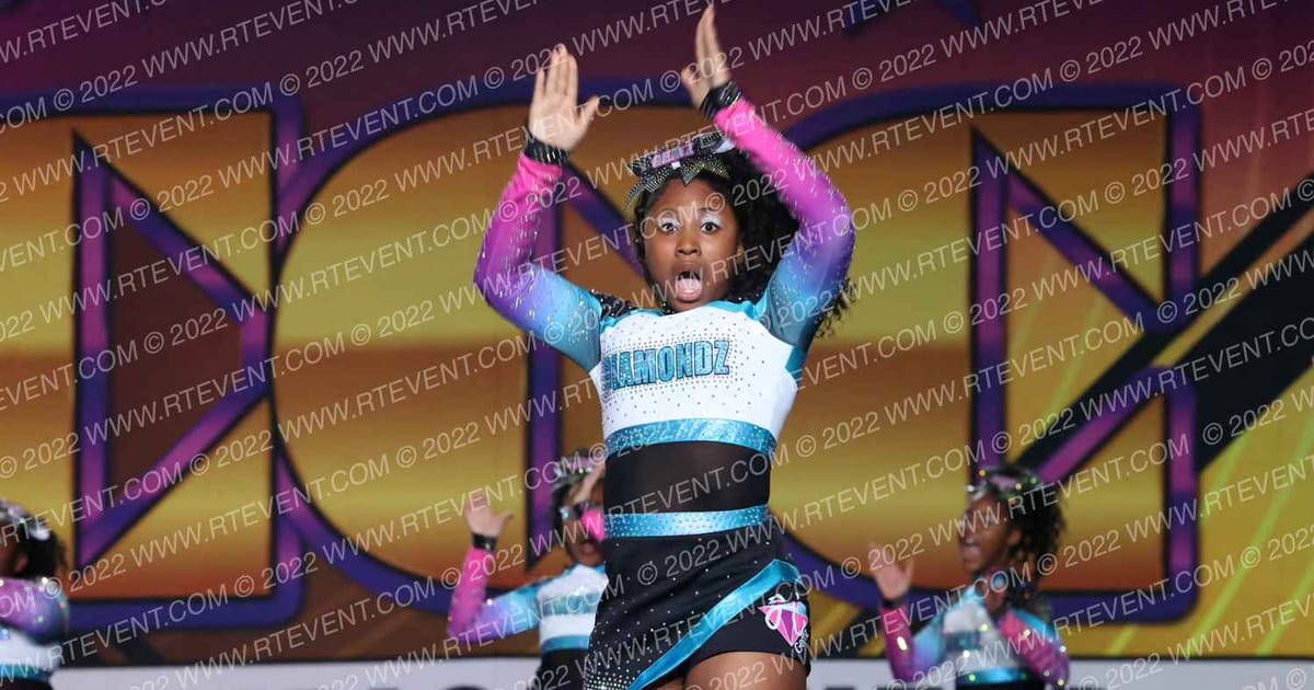 Hidden Gemz DAZZLING DIAMONDZ · Winter Beach Blast