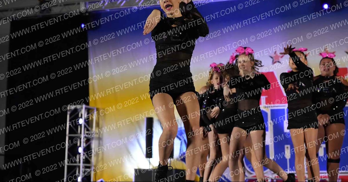 Victorious Elite All Stars Airborne · The American Championships San Jose Pac West Grand Nationals