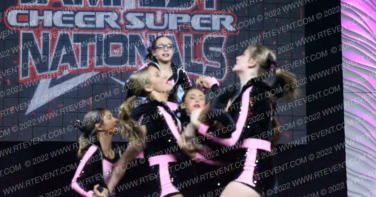 Cheer Extreme - Raleigh Juicy · Cheer SUPER Nationals