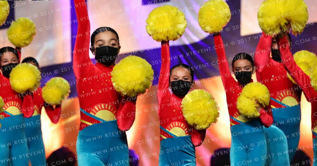 Golden State Elite Mini Pom · GSSA Bakersfield