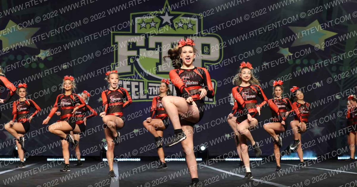 London Heat Cheerleading 5 alarm · Feel The Power East FIXED
