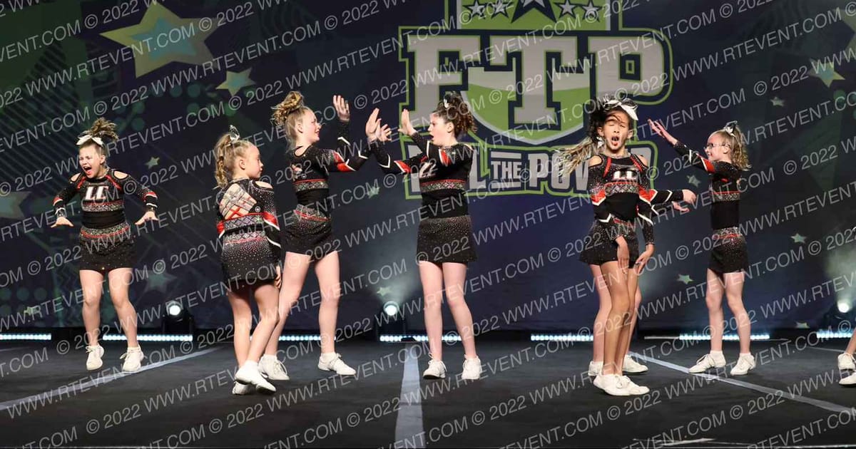 Lightning Cheer Rain · Feel The Power East FIXED