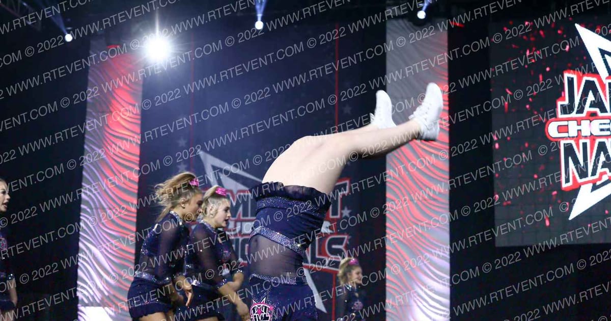 TAI Ice Queens · Cheer SUPER Nationals