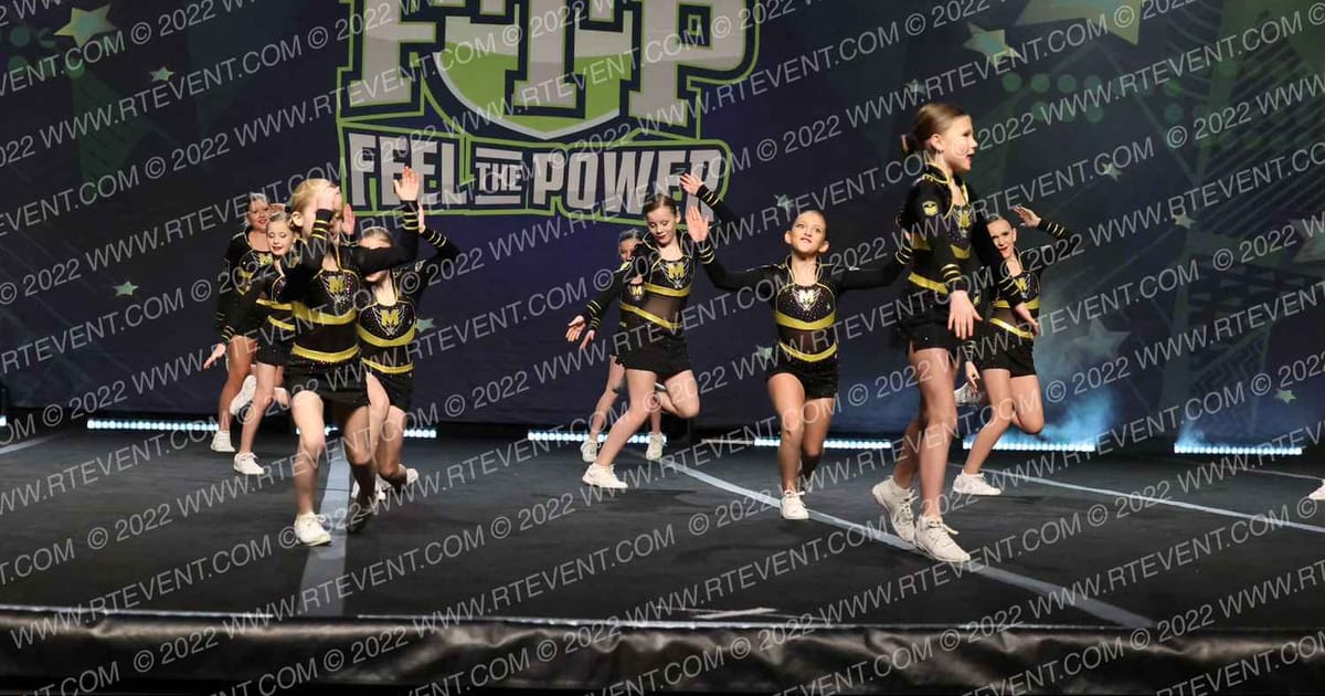 Air Force Mavericks Cheerleading Lieutenants · Feel The Power East FIXED