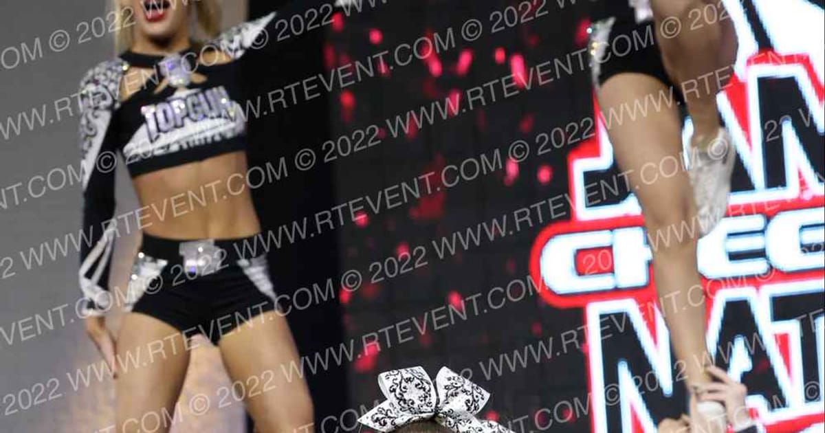 Top Gun All Stars Bomb Squad · Cheer SUPER Nationals