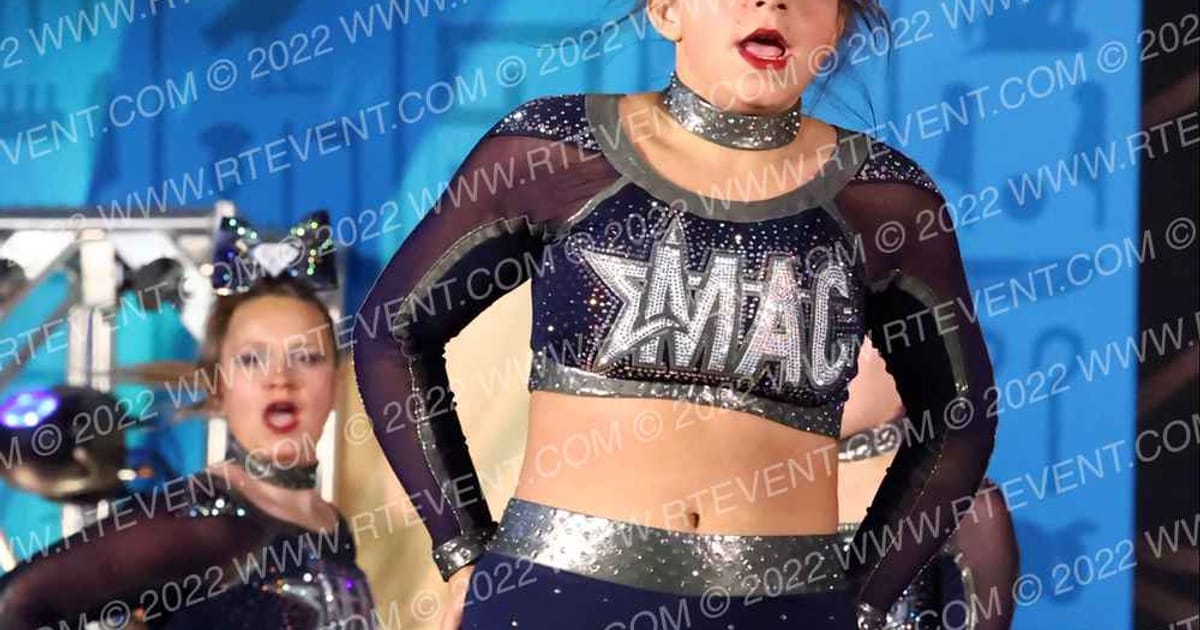 Macs Allstar Cheer MAC'S WHITE DIAMONDZ · All Star Challenge Queen of the Nile