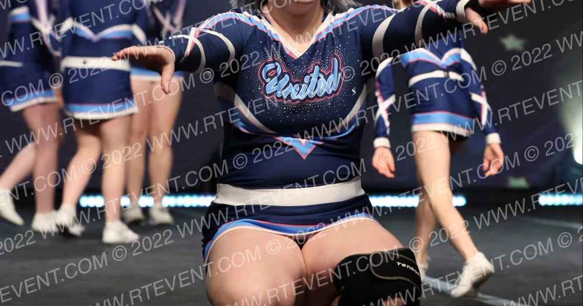 Cheer United Ultraviolet · Feel The Power East FIXED