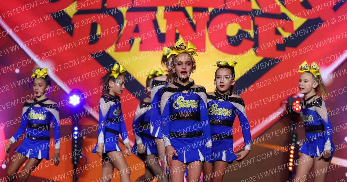 Cheer Central Suns Burst · Spirit Sports Colorado Springs Nationals
