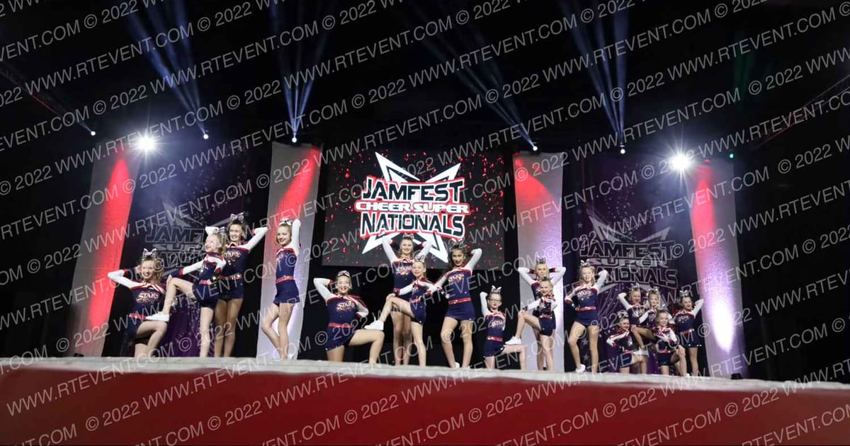 Interactive Academy Starstruck · Cheer Super Nationals