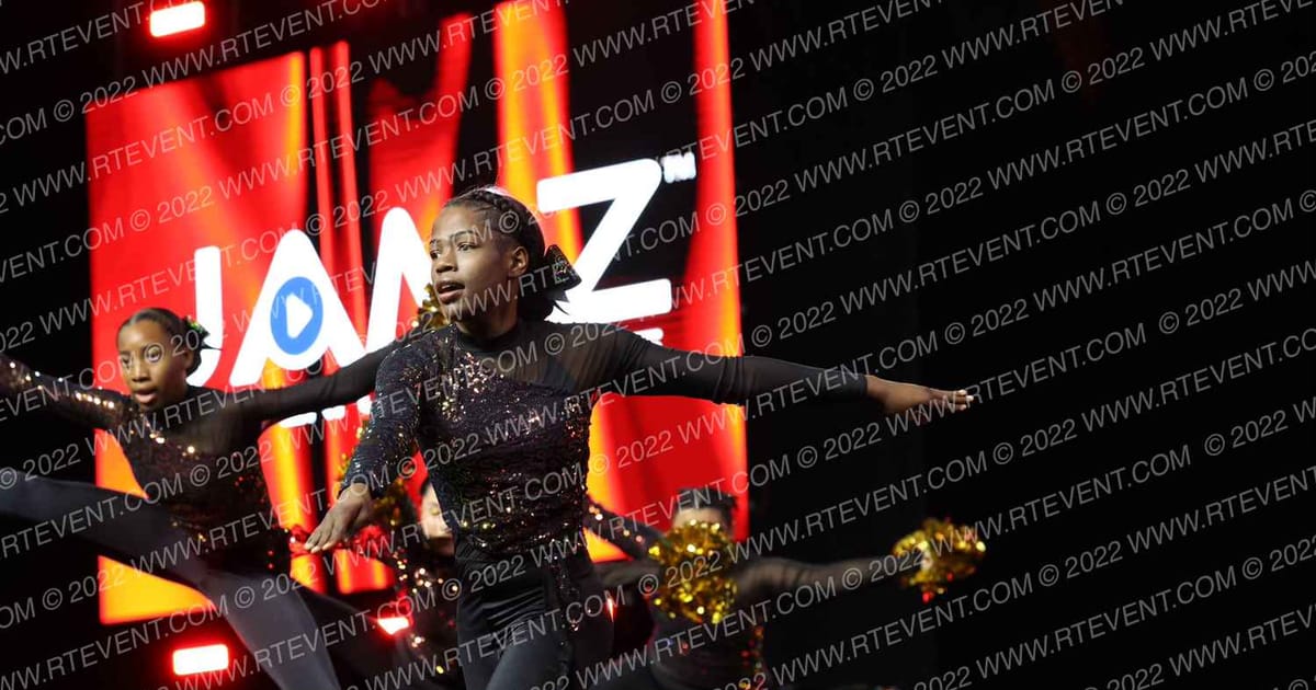 NINERETTES SENSATIONS · SUNDAY NA Nationals