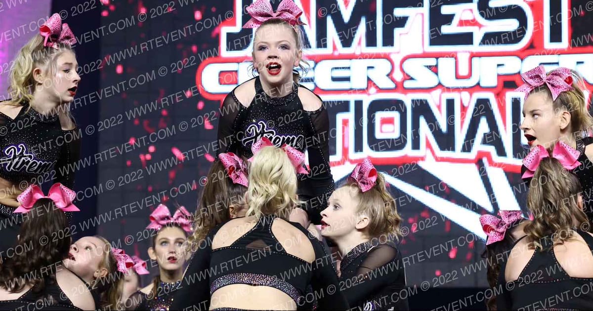 South Central Xtreme Pink Sapphires · Cheer Super Nationals