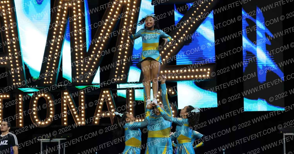 MAYANS CHEER AND DANCE PLATINUM · SUNDAY NA Nationals