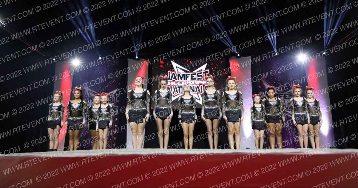 Element Athletics MKE Lava Girls · Cheer Super Nationals