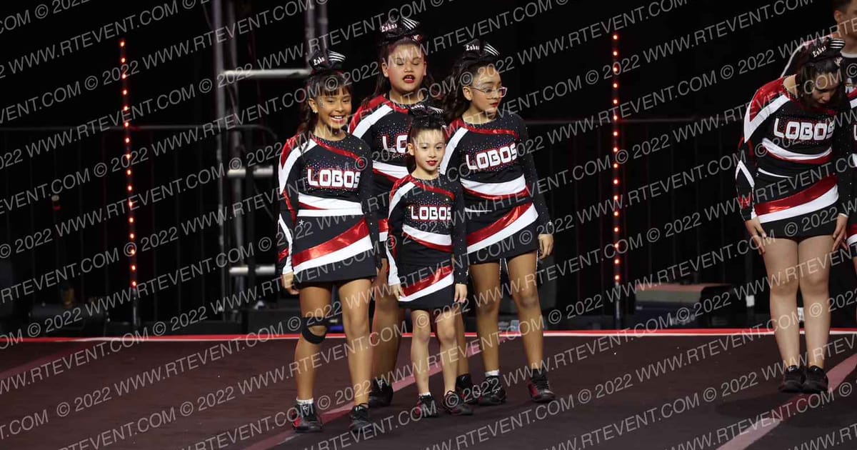 SOUTH COUNTY LOBOS ROYALTY · SUNDAY NA Nationals